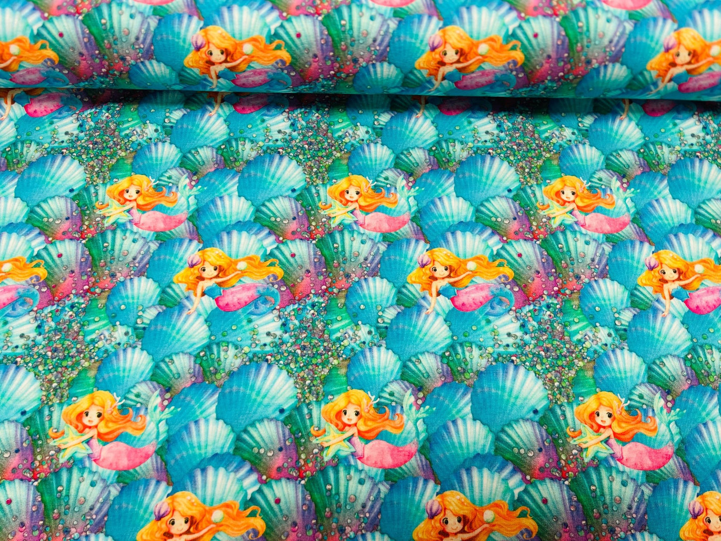 Jersey coton - sirènes 210 g/m²