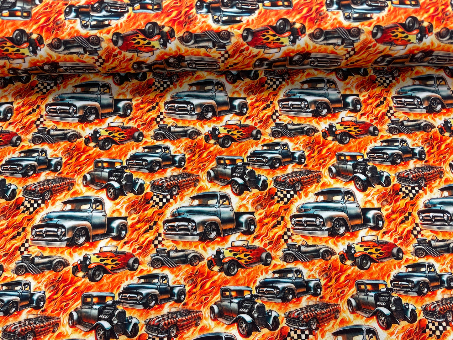 Tricot de coton - voitures de feu 200 g/m²