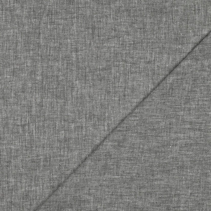 Image de Lina et tissu en coton à motif chevrons – gris avec une légère nuance verte 170 g/m² – disponible chez Šarlotes audumi