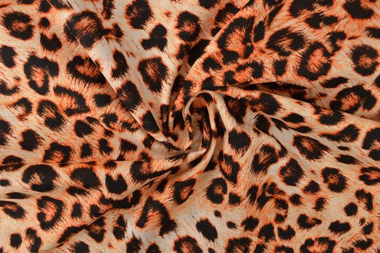 Image with linen-cotton leopard pattern 170 g/m² – available at Šarlotes audumi