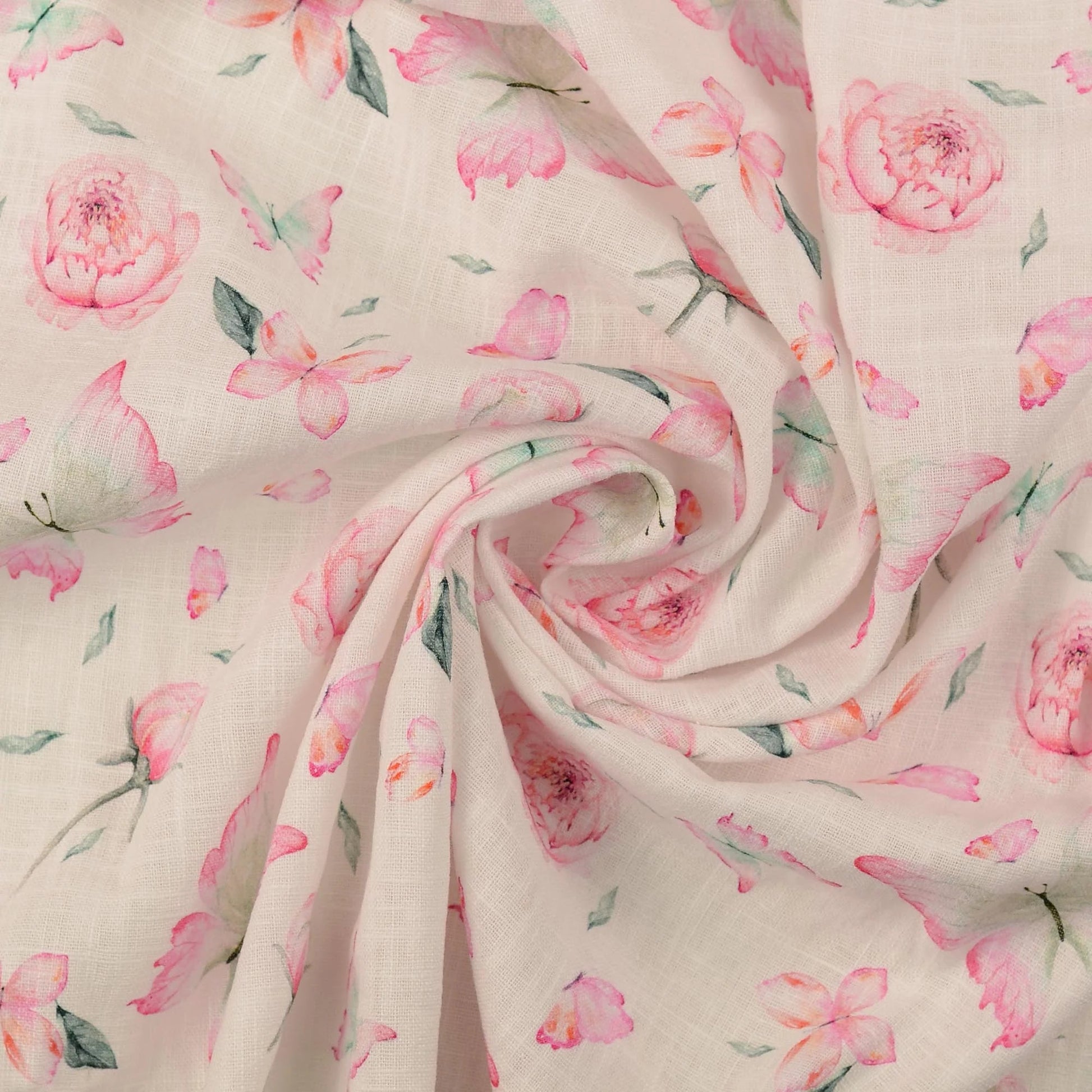Image avec lin et viscose, pivoines et papillon 220 g/m² – disponible chez Šarlotes audumi