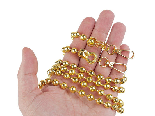 Image of ball chain for bags with carabiners 120 cm – available at Charlotte's Fabrics