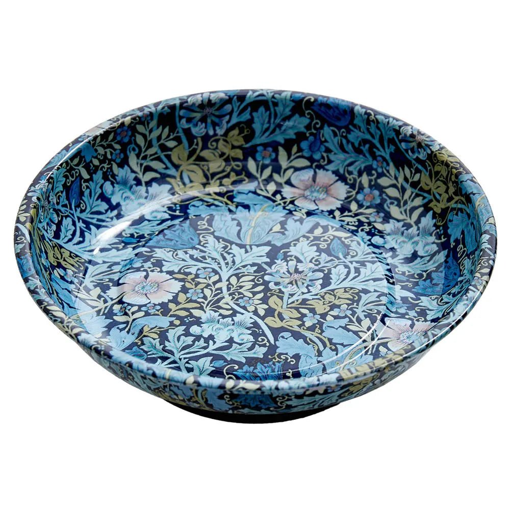 Image d’un porte-aiguilles magnétique à motif floral Hobby Gift – disponible chez Šarlotes audumi