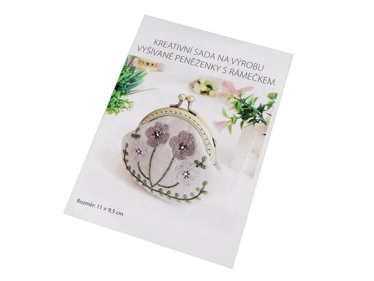 Set for machine embroidery with a metal frame | flowers on beige