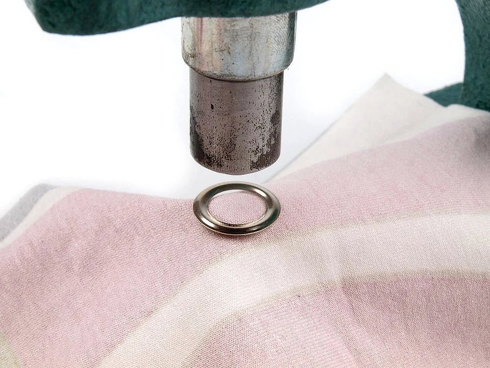Anneaux métalliques, œillets 6 mm |100 pièces| de différentes teintes