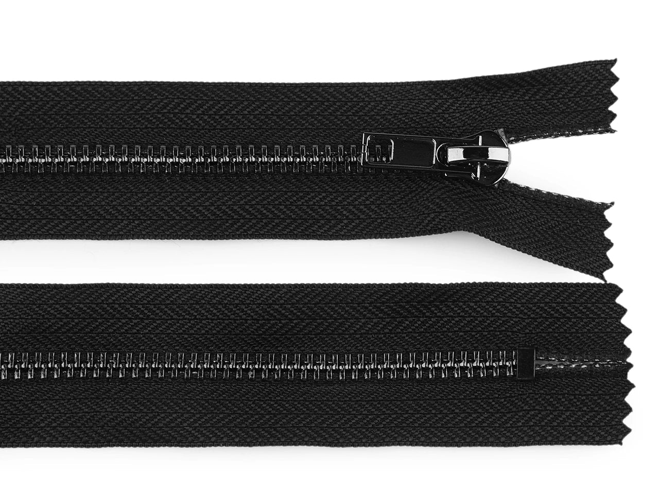 Image of metal zipper No. 5 – 14 cm|in assorted shades – available at Charlotte’s Fabrics