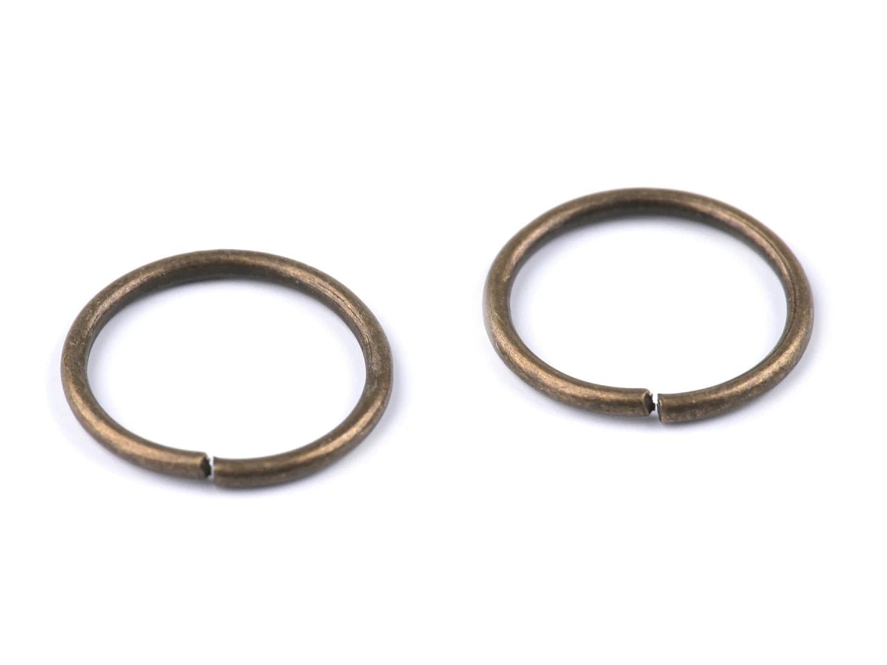 Image of metal connector ring Ø12 mm – available online at Šarlotes audumi