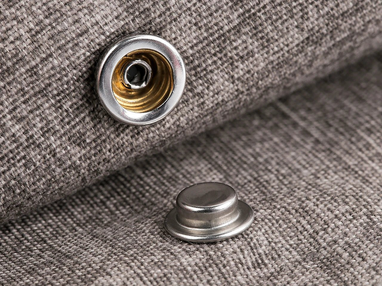 Image avec boutons-pression métalliques Ø15 mm pour tissus épais | 50 pièces – disponible chez Šarlotes audumi