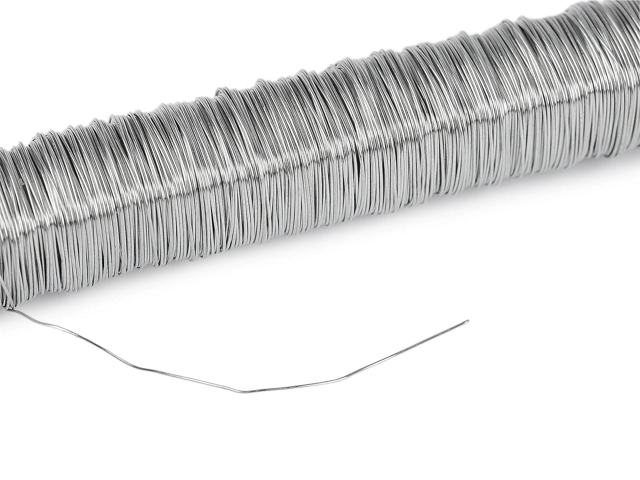 Attēls ar Metāla stieple Ø0,3 mm – 25g – pieejams Šarlotes audumi