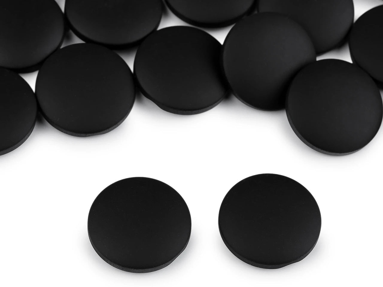 Attēls ar Mēteļu un jaku pogas ar samta efektu | 21 mm, 25 mm, 30 mm| melnas – pieejams Šarlotes audumi