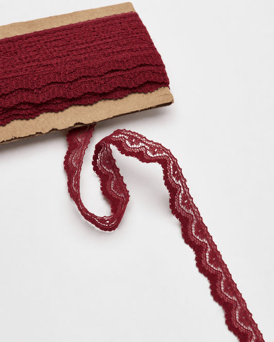 Image of lace, 1,1 cm terracotta – available online at Šarlotes audumi