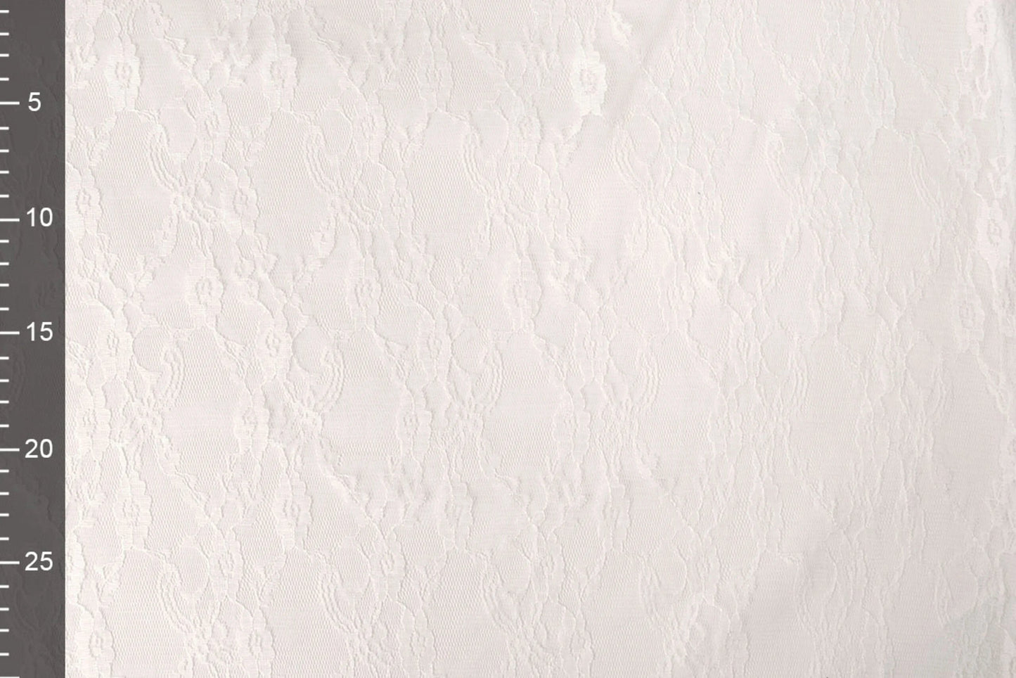Tissu en dentelle fin - blanc 50 g/m²