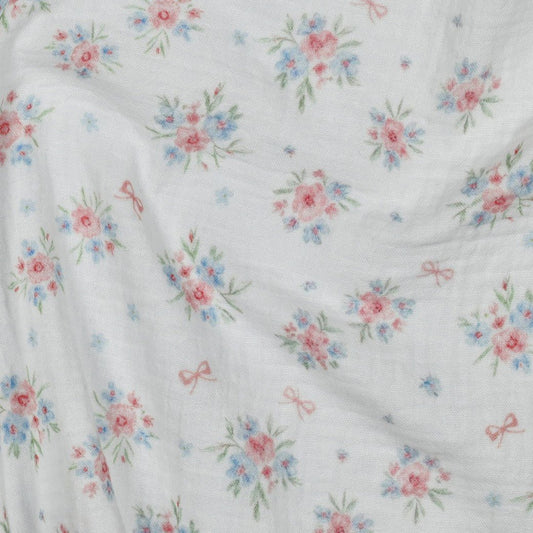 Image de mousseline - petites fleurs et nœuds 120 g/m² – disponible chez Šarlotes audumi