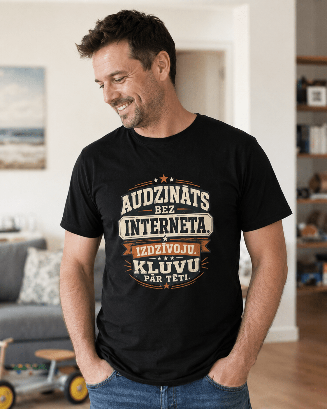 Image of an organic cotton T-shirt: "Raised without the internet. I survived. I became a dad." – available online at Šarlotes audumi