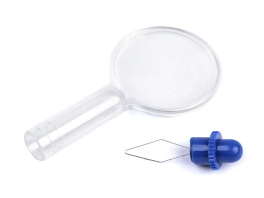 alt
Needle threader with magnifying glass