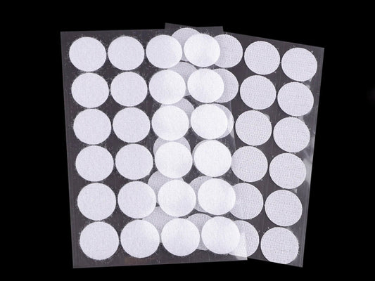 Image of self-adhesive hook-and-loop dots Ø25 mm – available at Šarlotes audumi