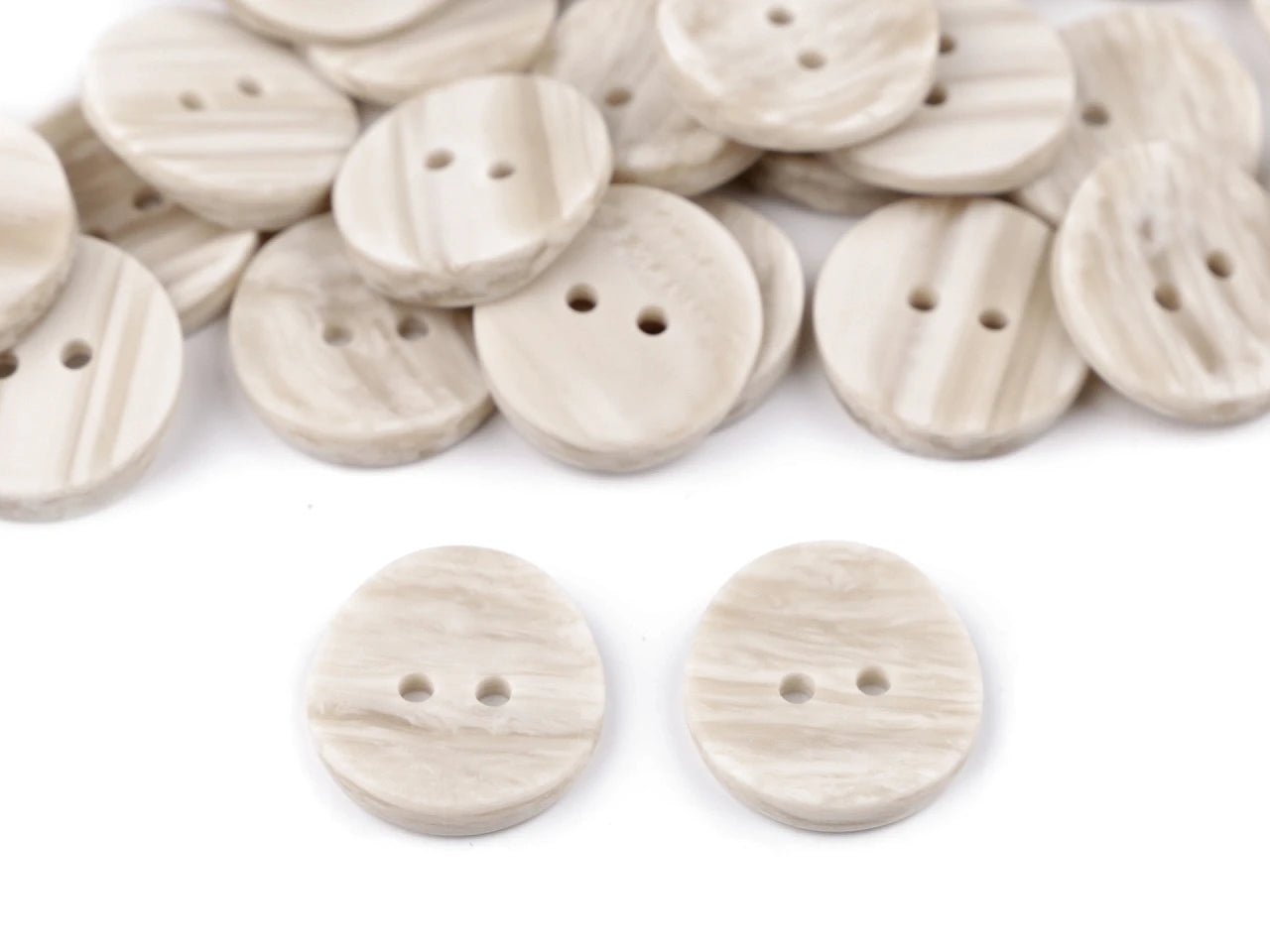 Plastic buttons with 2 holes | various sizes 15,5; 17,8; 20 mm