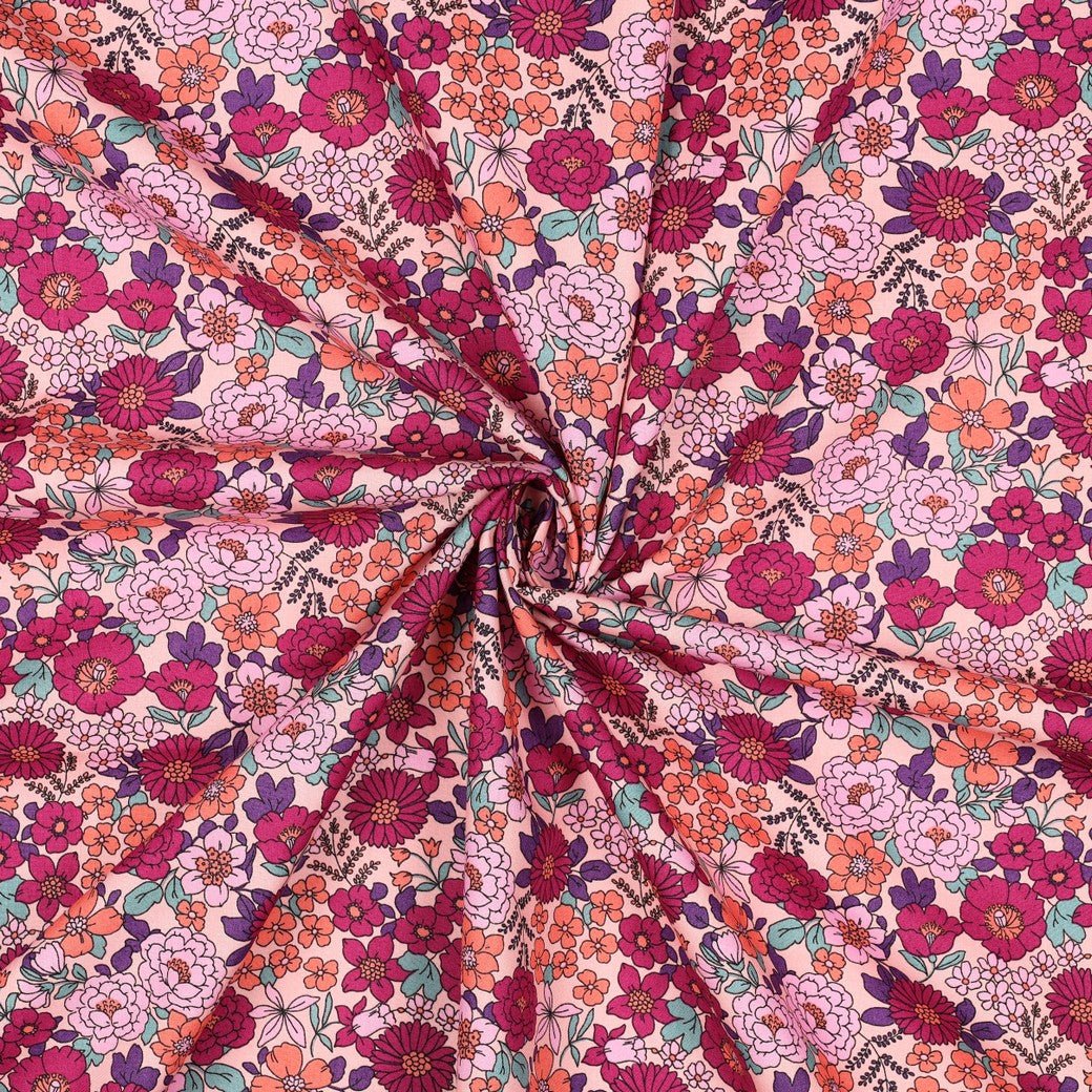 Image with Premium 100% cotton fabric - pink floral pattern 110 g/m² – available at Šarlotes audumi