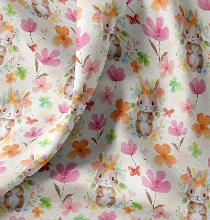 Image de tissu premium 100 % coton - lapine aux fleurs 115 g/m² – disponible chez Šarlotes audumi