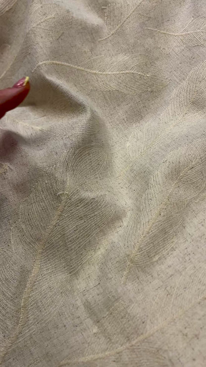 Linge en lin avec feuilles brodées en viscose 250 g/m²