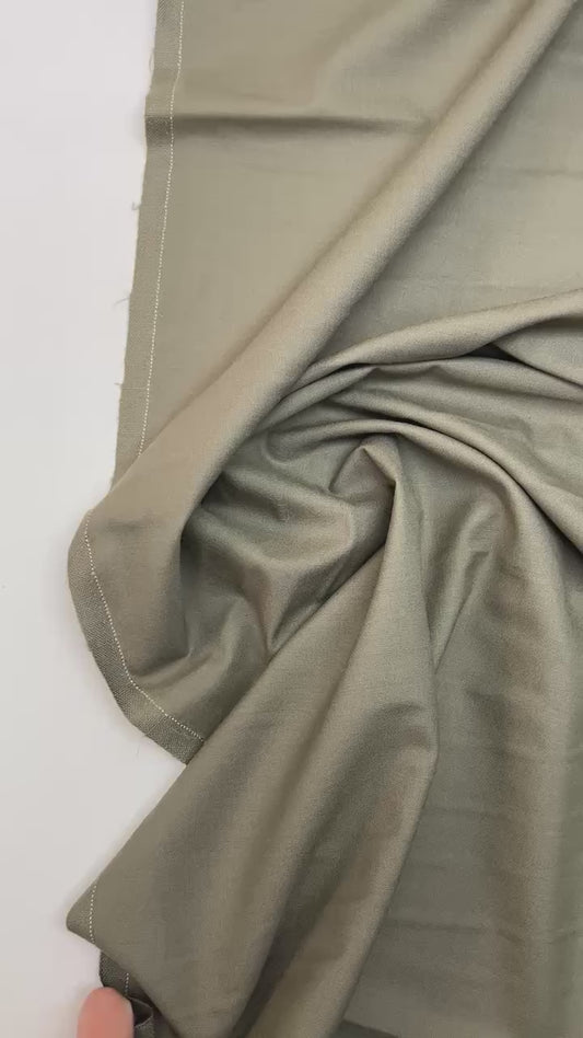 Wool fabric, khaki, 210 g/m² - last piece 43 cm