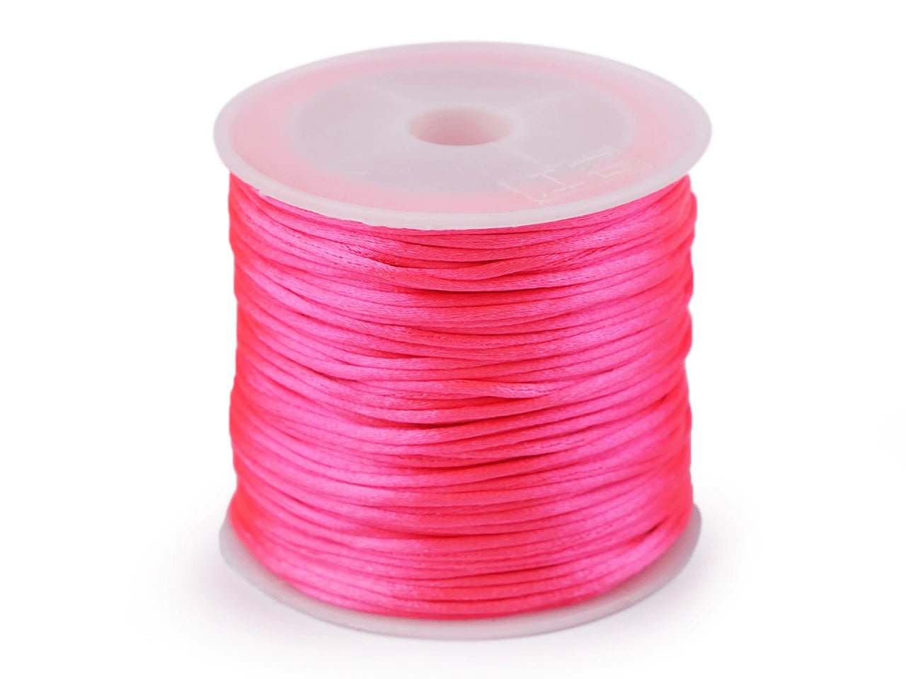Image avec cordon satiné Ø1 mm (rouleau de 30 m) de différentes teintes – disponible chez Šarlotes audumi