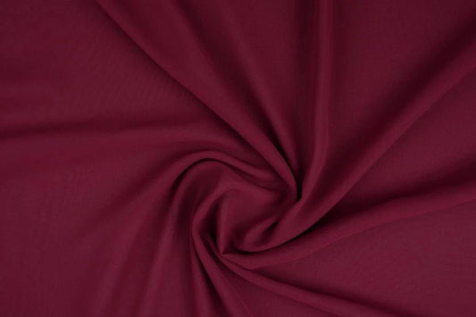 Image de chiffon bordeaux | 150 cm | 80 g/m² – disponible chez Šarlotes audumi