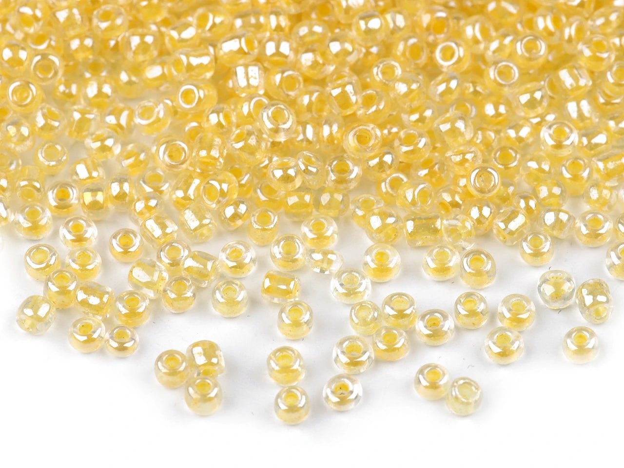Perles de rocaille en verre 8/0 | 3 mm 50 g| couleurs assorties
