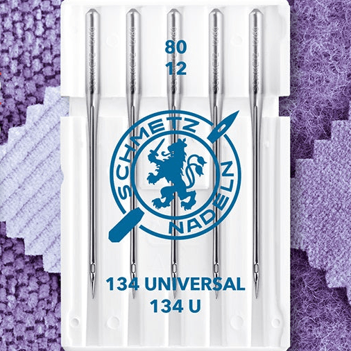Image de l'aiguille pour machine à coudre SCHMETZ 134 UNIVERSAL à talon rond n°80 (5 pcs) – disponible chez Šarlotes audumi