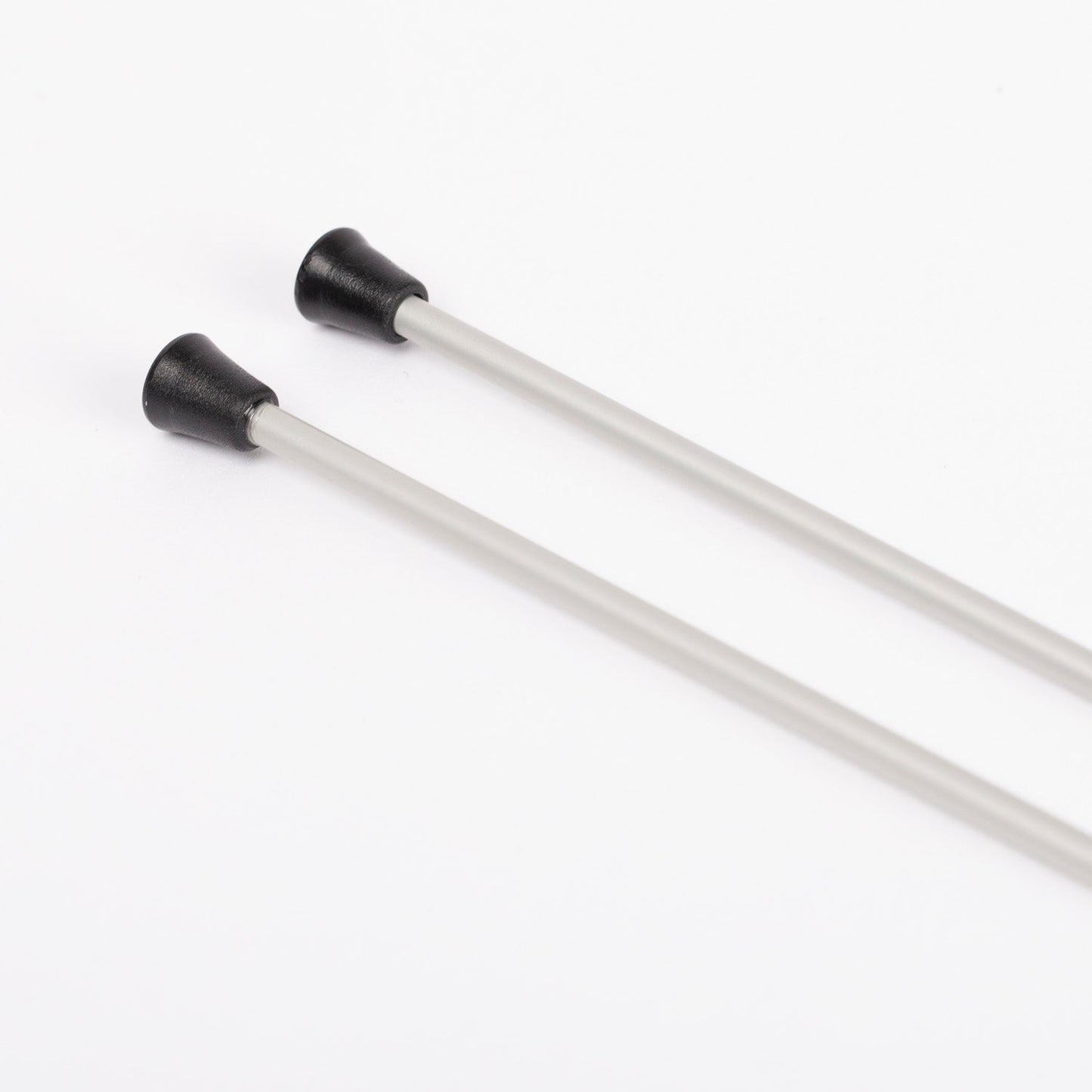 Image d'aiguilles à tricoter droites DROPS en aluminium | 35 cm tailles 2,00 - 5 mm – disponible chez Šarlotes audumi