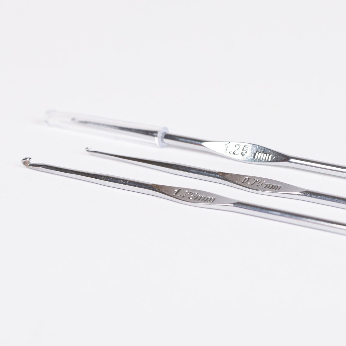 Crochets en acier DROPS | tailles 0.75–1.75 mm