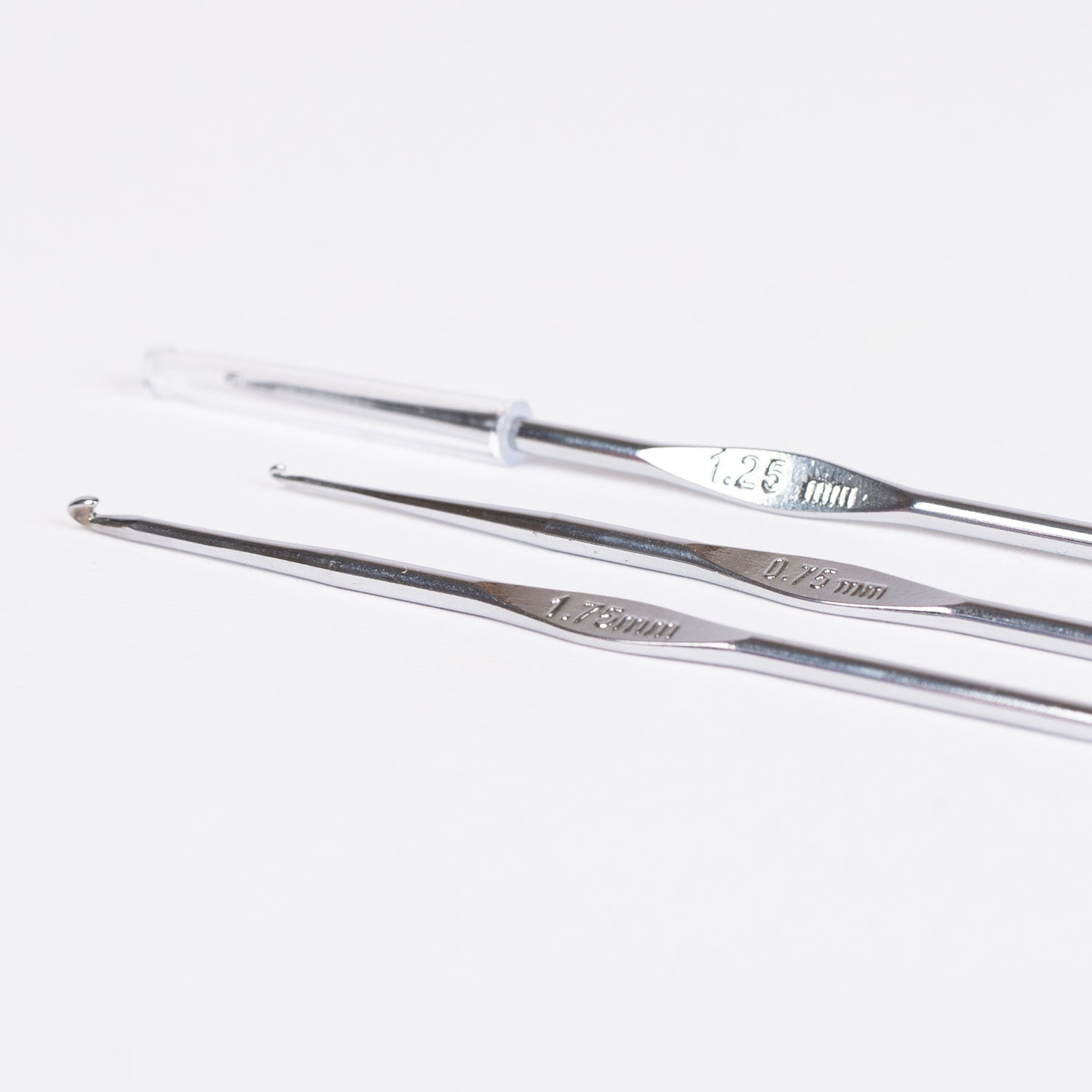 Crochets en acier DROPS | tailles 0.75–1.75 mm