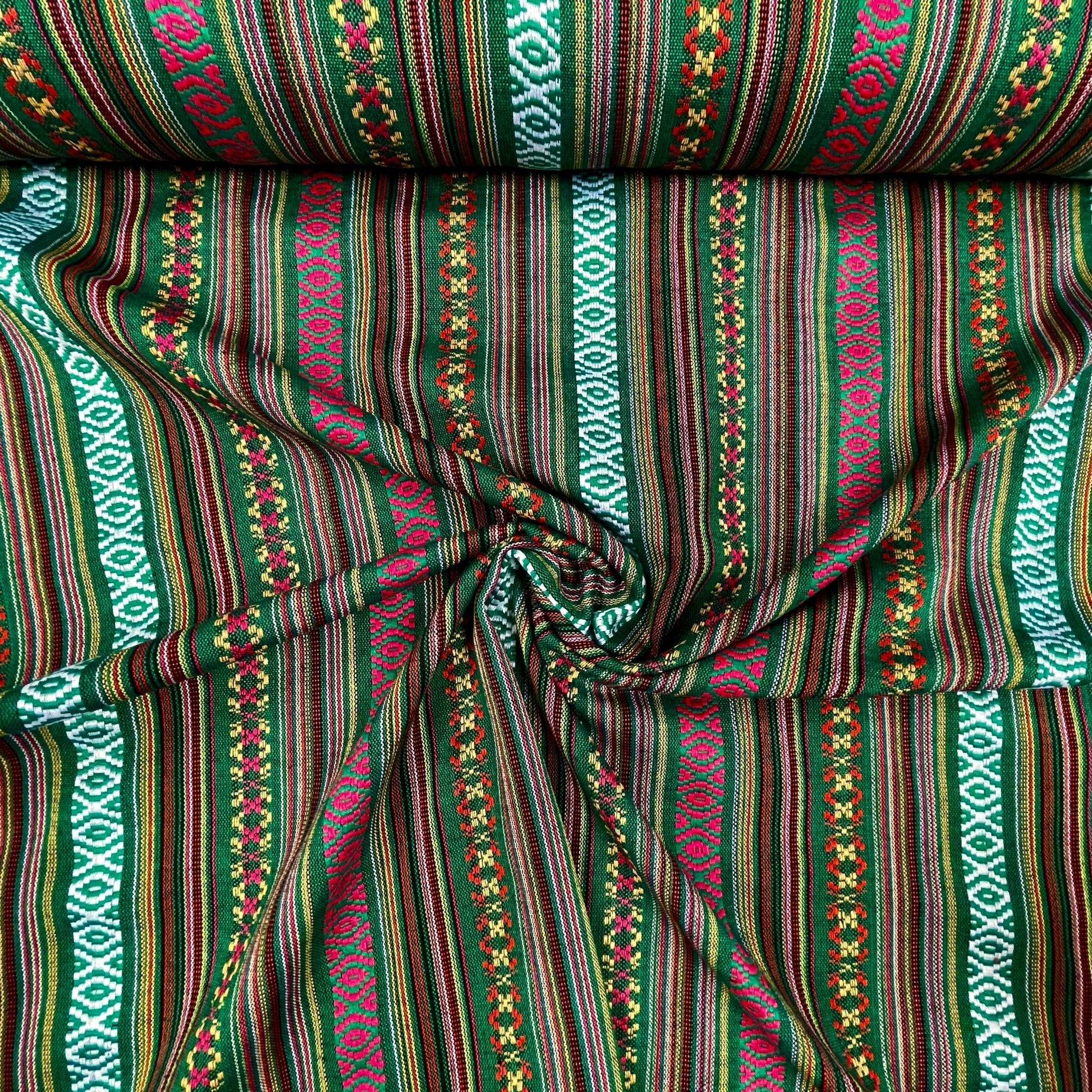 Stoff mit traditionellem Muster – grün