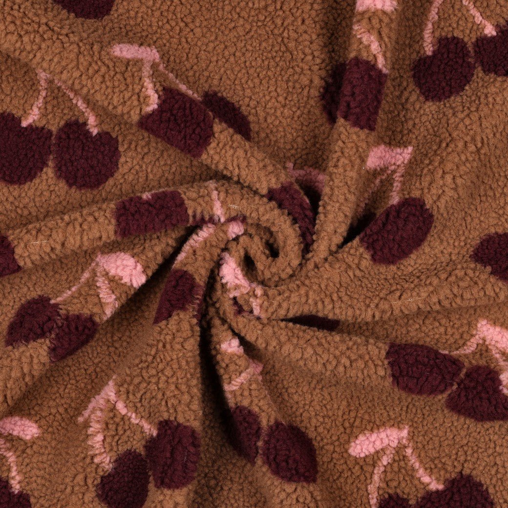 Kuva Teddy-fleece-kirsikoista – saatavilla verkossa Šarlotes audumi