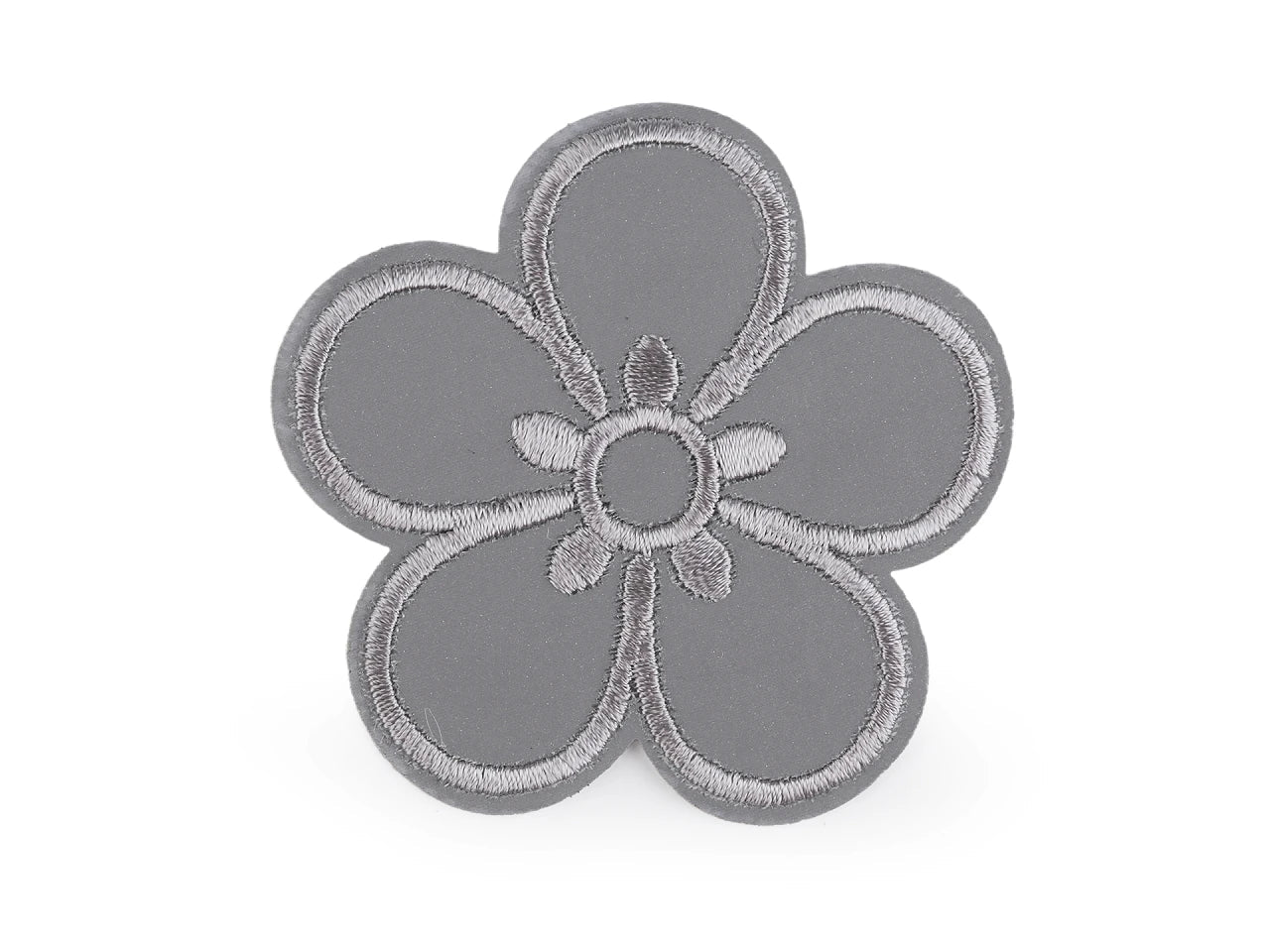 Image avec thermocollants réfléchissants, appliqués | différentes formes et tailles – disponibles chez Šarlotes audumi