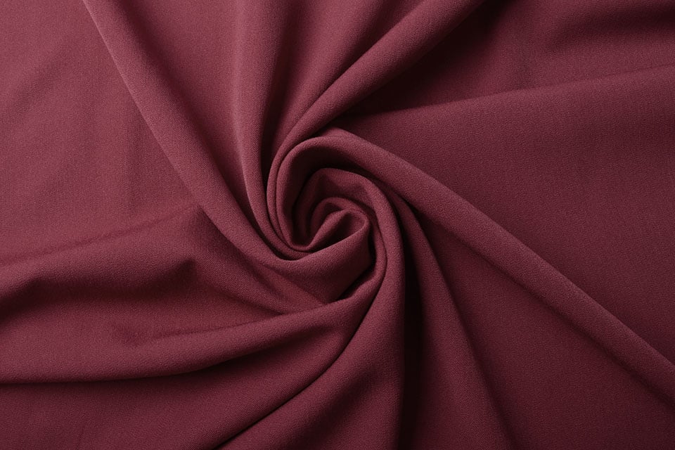 Gabardine en viscose avec élasthanne - rouge foncé 275 g/m²
