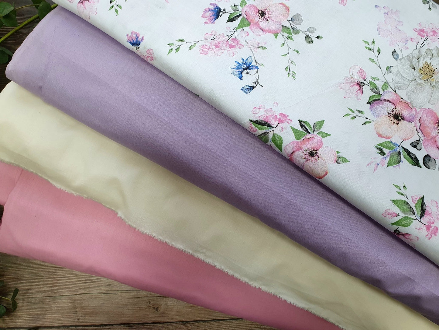 Tissu 100 % coton lilas 125 g/m²