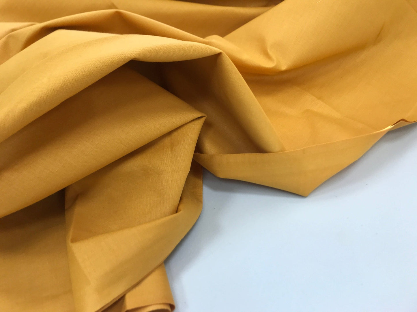 100 % tissu en coton moutarde 125 g/m²