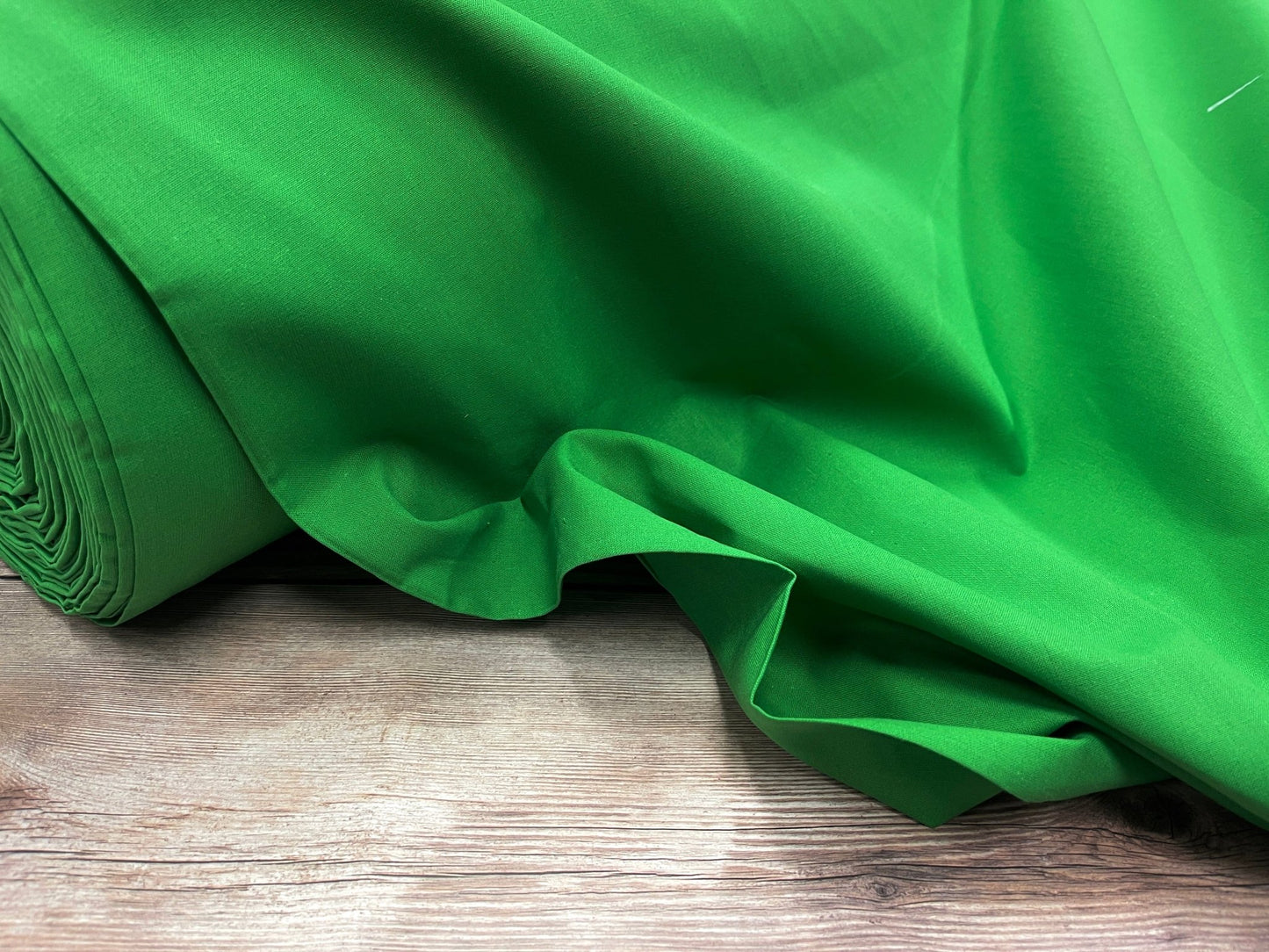 100% Baumwollstoff – Grasgrün 220cm 146 g/m²