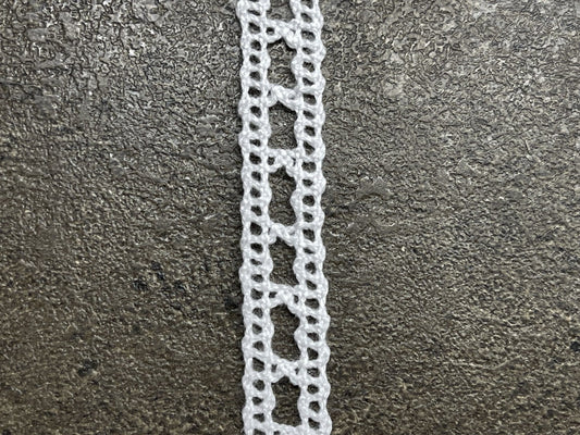 100% Baumwollspitze-1 cm weiß