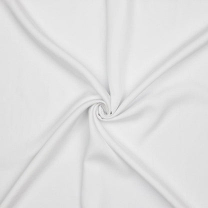 100% viscose fabric - white 110 g/m²