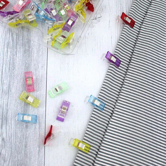 Set of fabric clips (50 pcs)