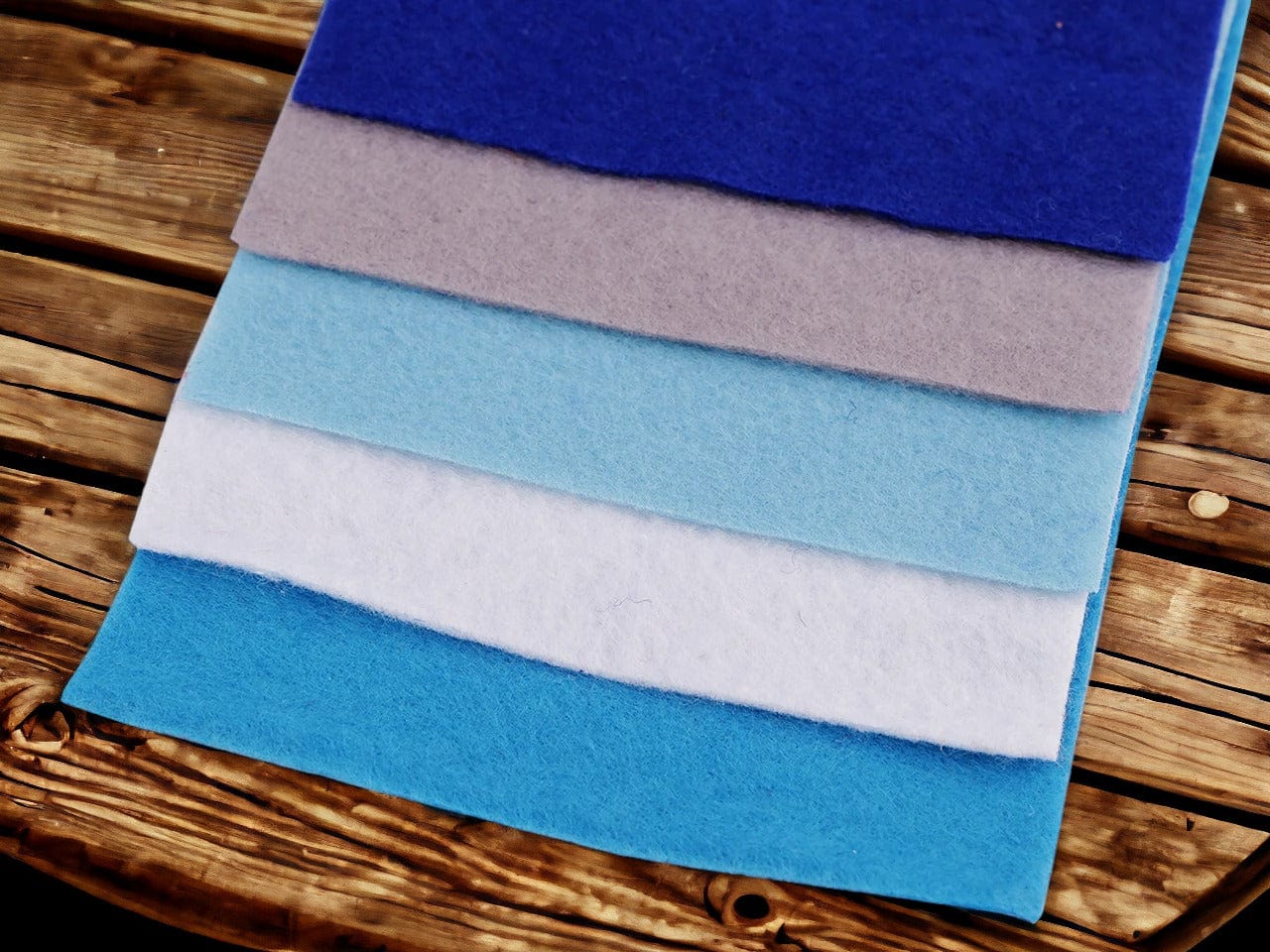 Rouleau de feutre, tons bleus