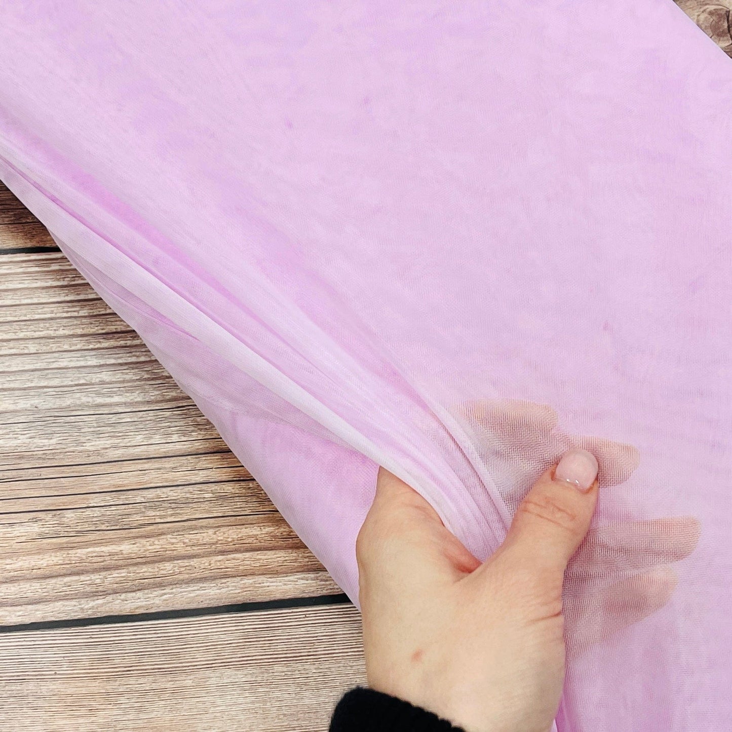 Tulle ultra doux lilas 25 g/m²