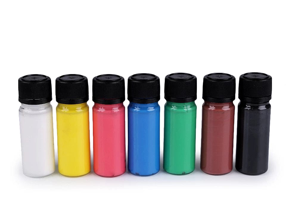 Farbe für Textilien – dunkle Stoffe