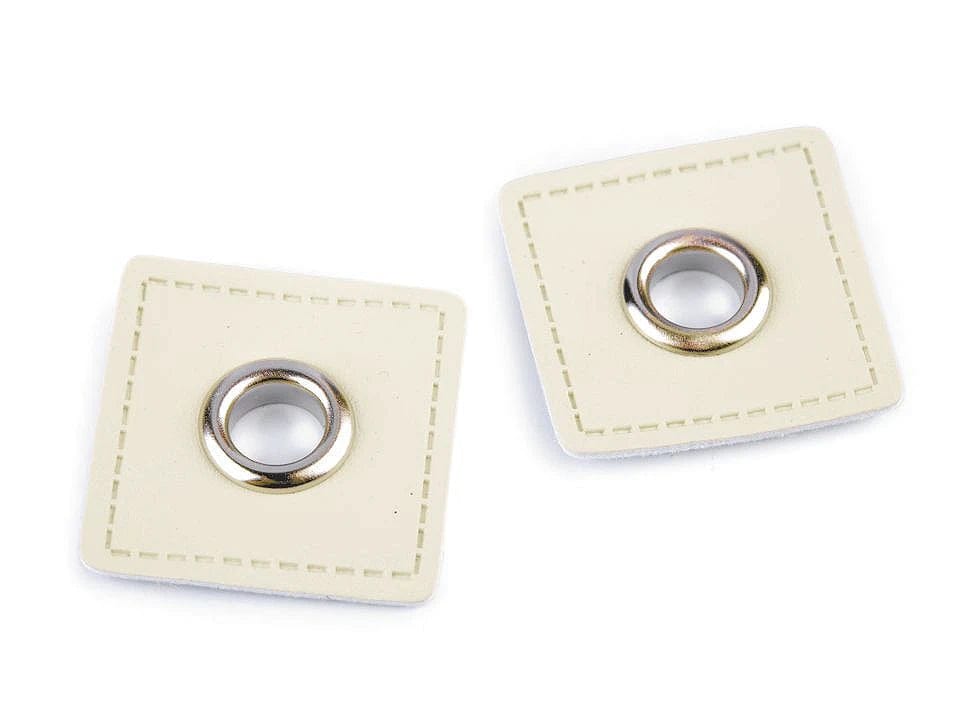 Aufnähbare Ösen Ø8 mm 30 x 30 mm