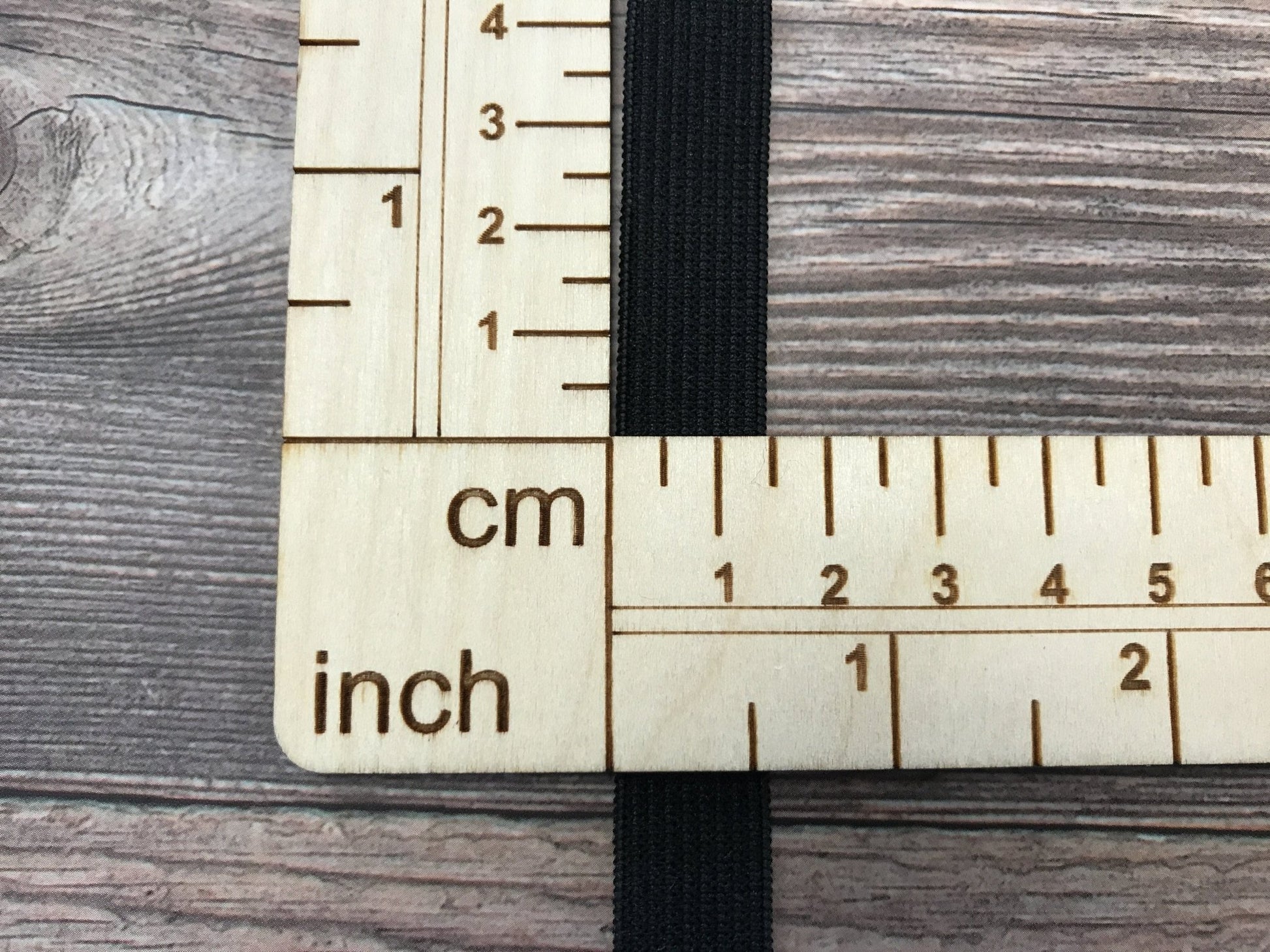 Élastique plat noir-1,5 cm