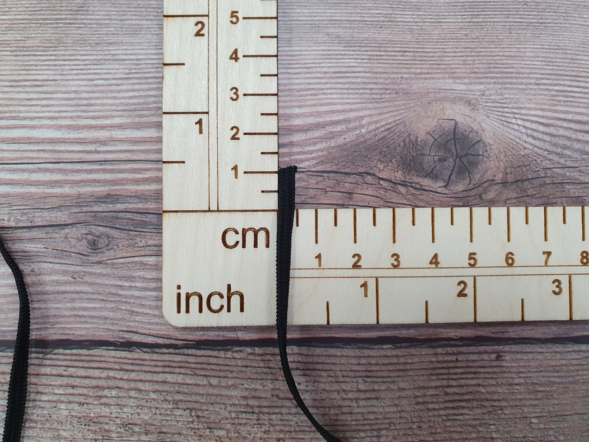 Élastique plat 4 mm noir
