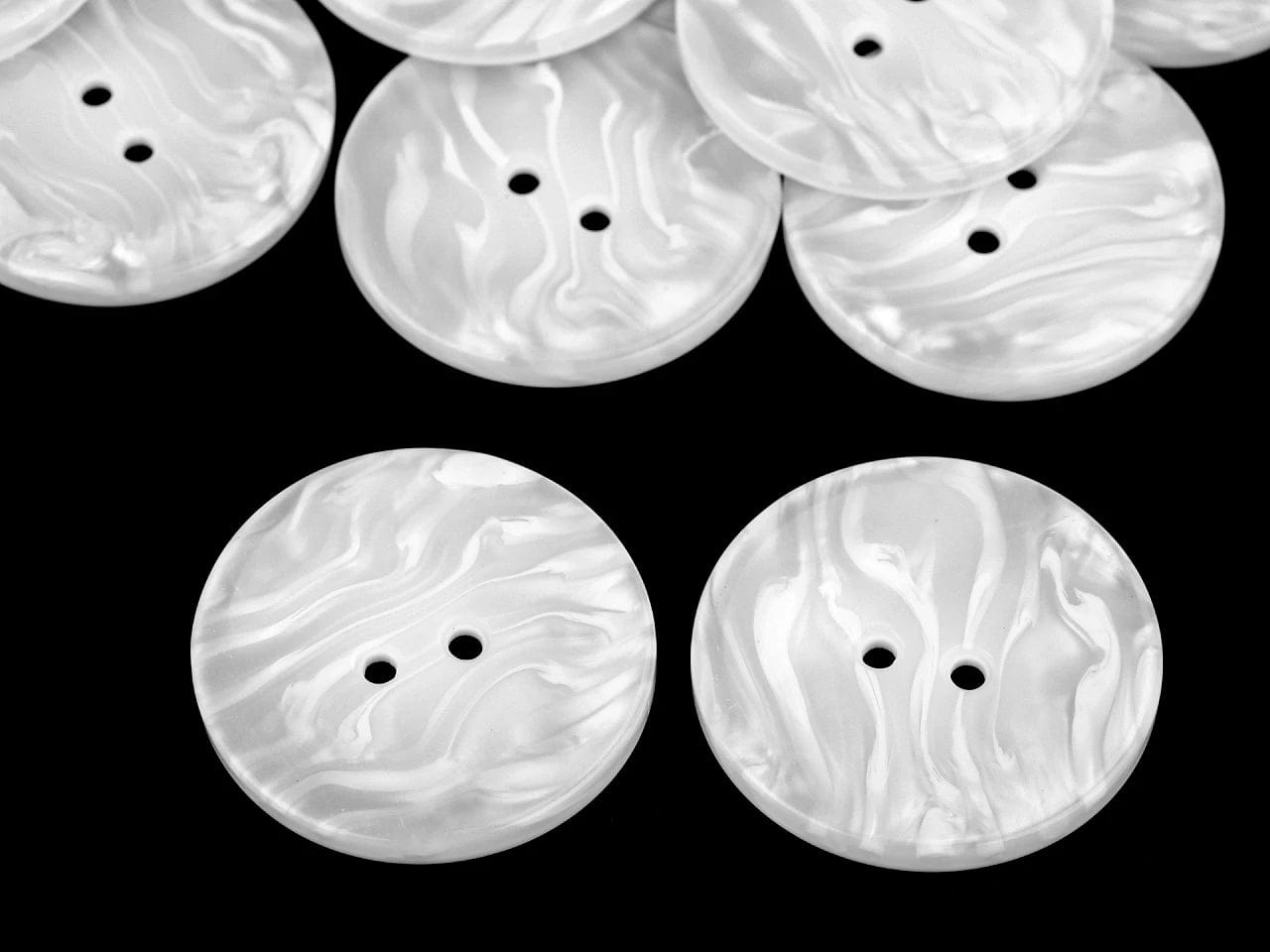 weißes Plastikknöpfe 3,5 cm