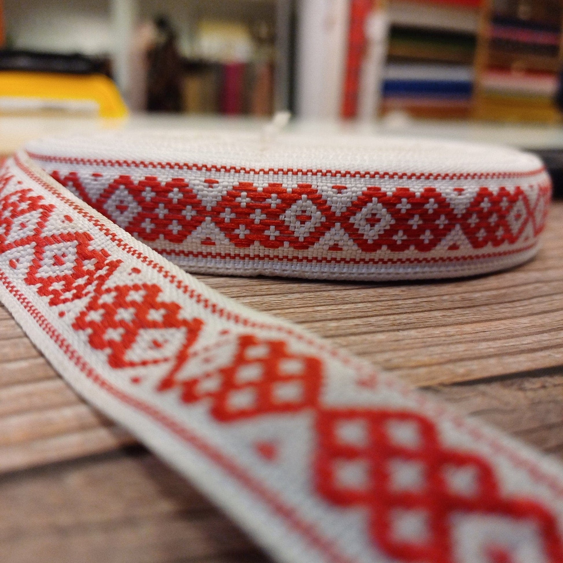 txt
Ruban traditionnel, ceinture 20mm-blanc-LV